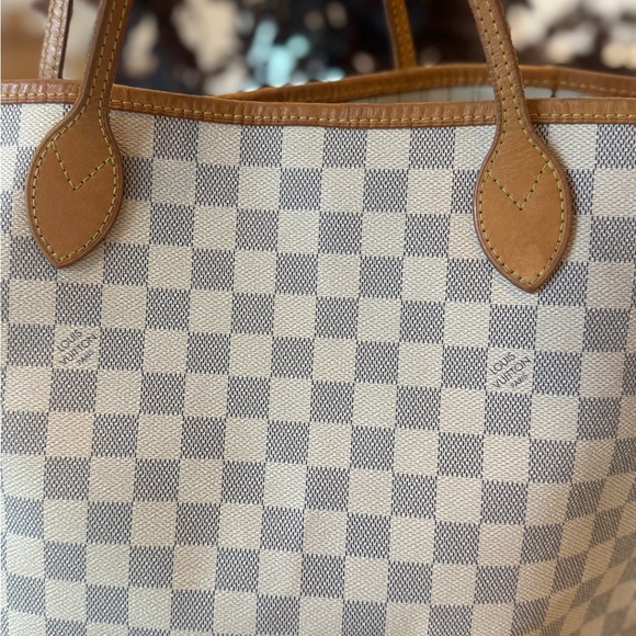 Louis Vuitton White Neverfull GM in Damier Azur - Picture 3 of 11
